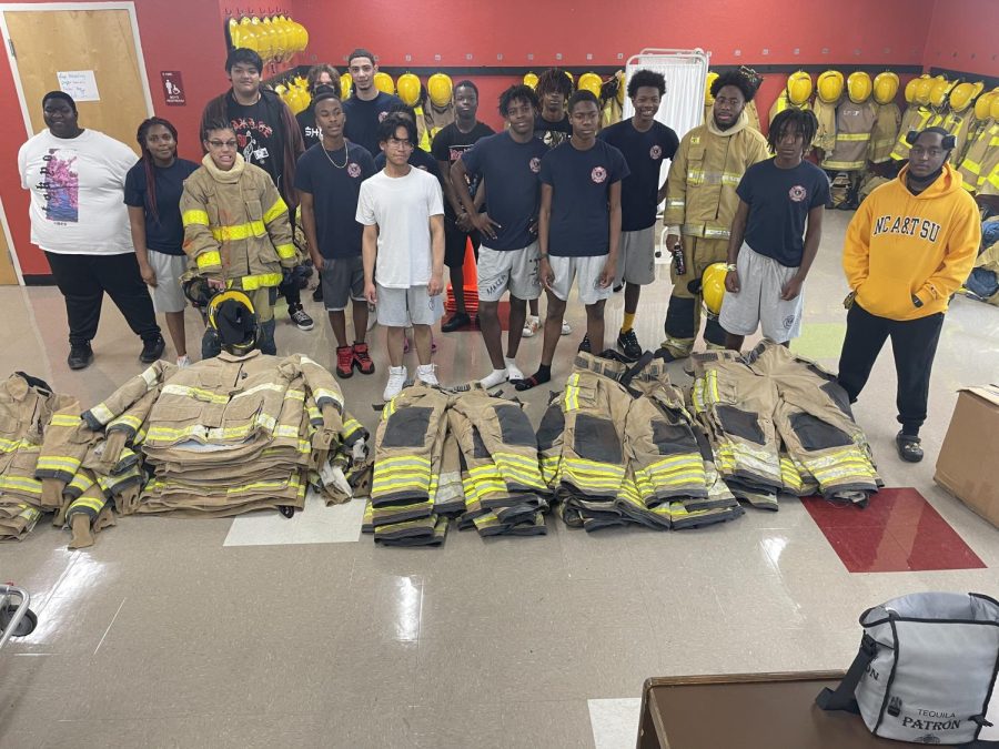 Riviera Beach Fire Rescue, Rescues Lakes Fire with Generous Donation!